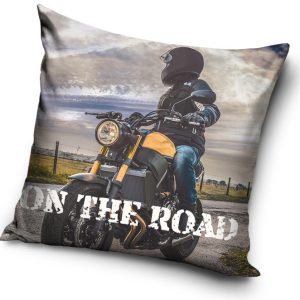 Motor On The Road párnahuzat 40x40 cm
