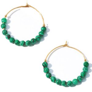 Victoria Arany színű zöld gyöngyös fülbevaló